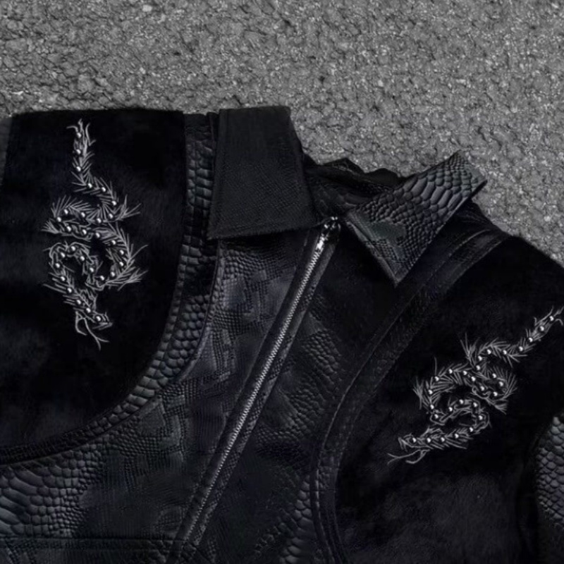 Men Black Snake Embossed Jacke - Embroidery Gothic recension och pris