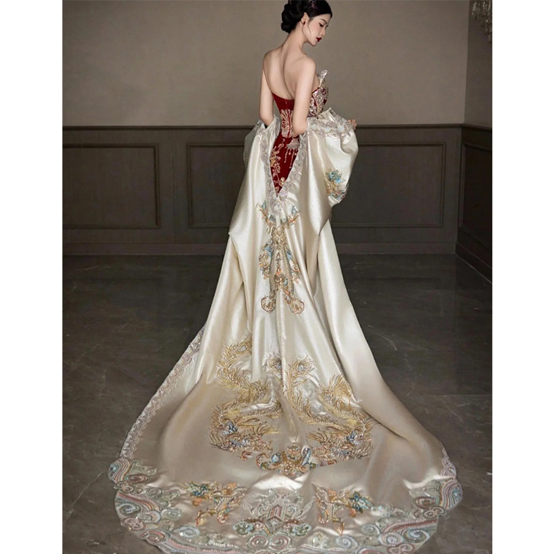 Xiuhe Clothing 2026 New Tube T - Embroidery In Indonesia recension och pris