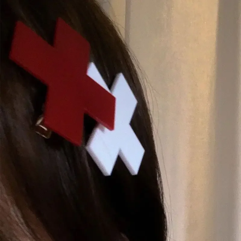 Gothic Acrylic Cross Hairpins  - Embroidery Gothic recension och pris