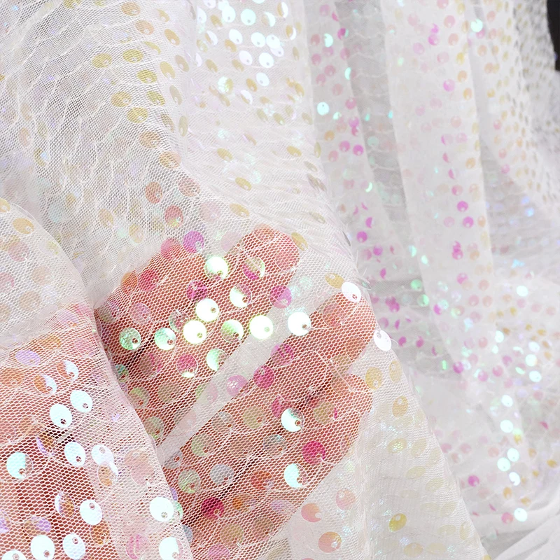 Rainbow Sequin Embroidery Fabr - Embroidery Gradient recension och pris