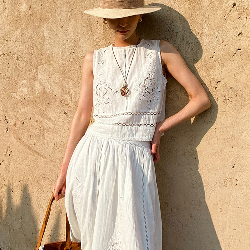 French Designer Boho White Cot - Embroidery Class recension och pris