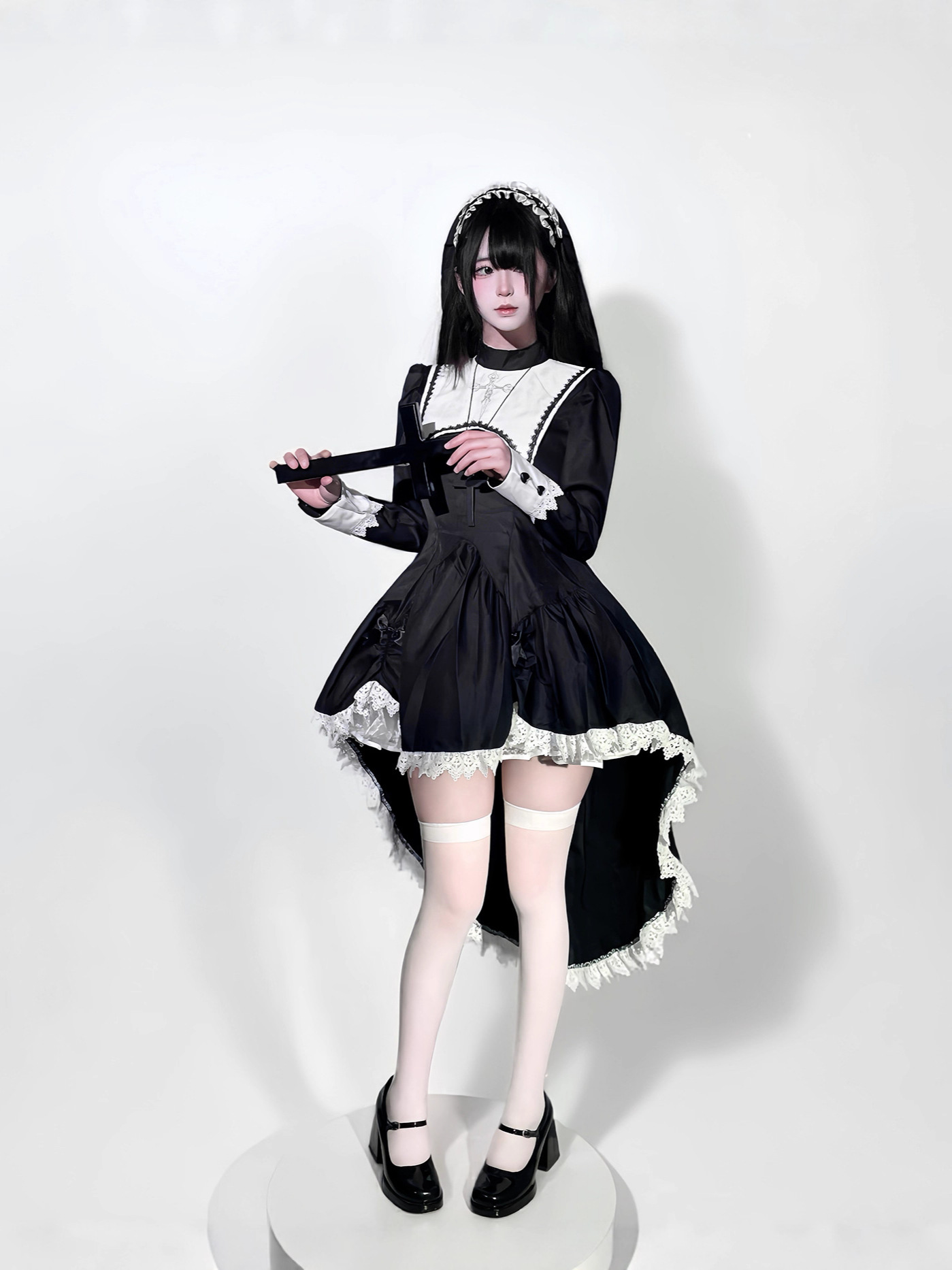 Gothic style dark embroidery c - Embroidery Gothic recension och pris