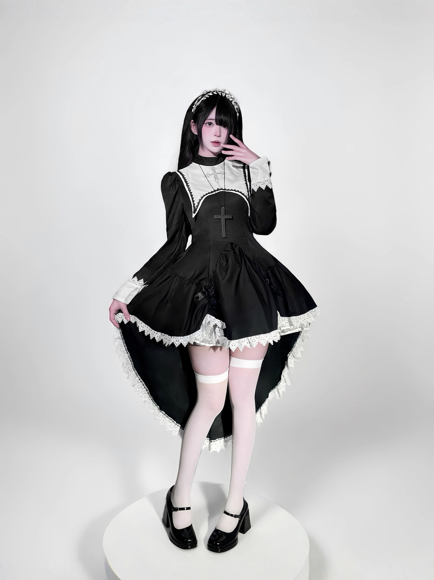Gothic style dark embroidery c - Embroidery Gothic recension och pris