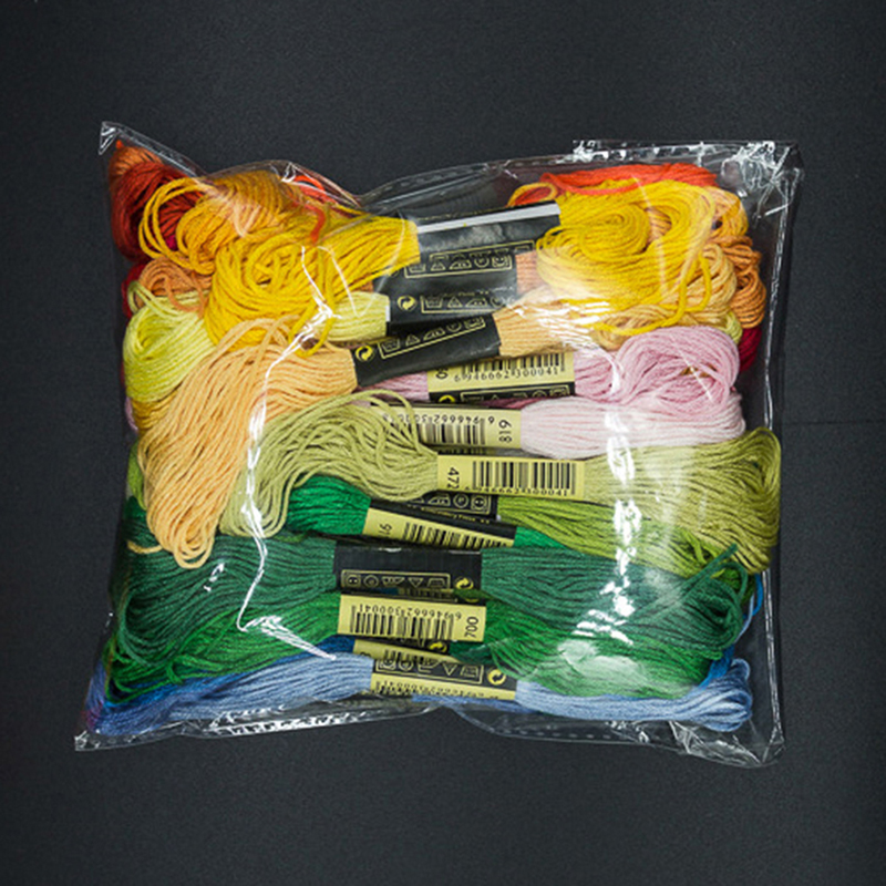 C 24/100/50 Multicolor Cross   - Embroidery Tools recension och pris
