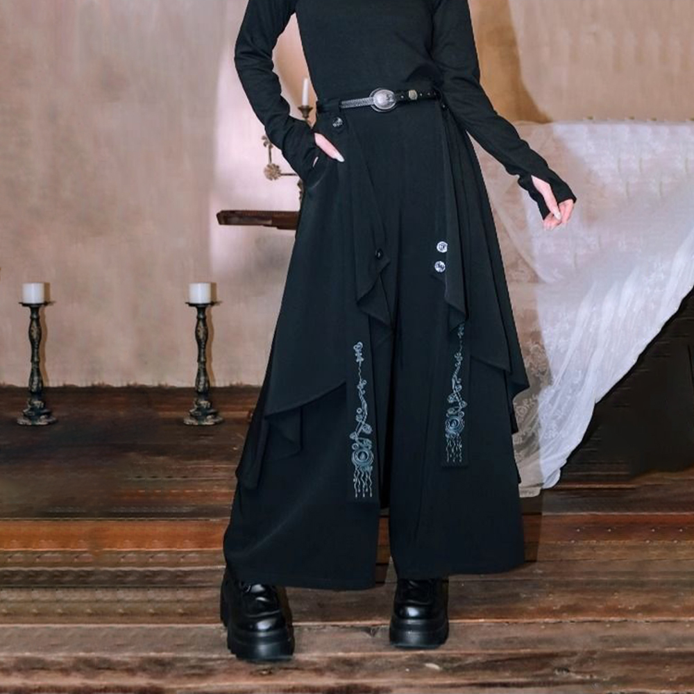 Dark Gothic Embroidered Ribbon - Embroidery Gothic recension och pris