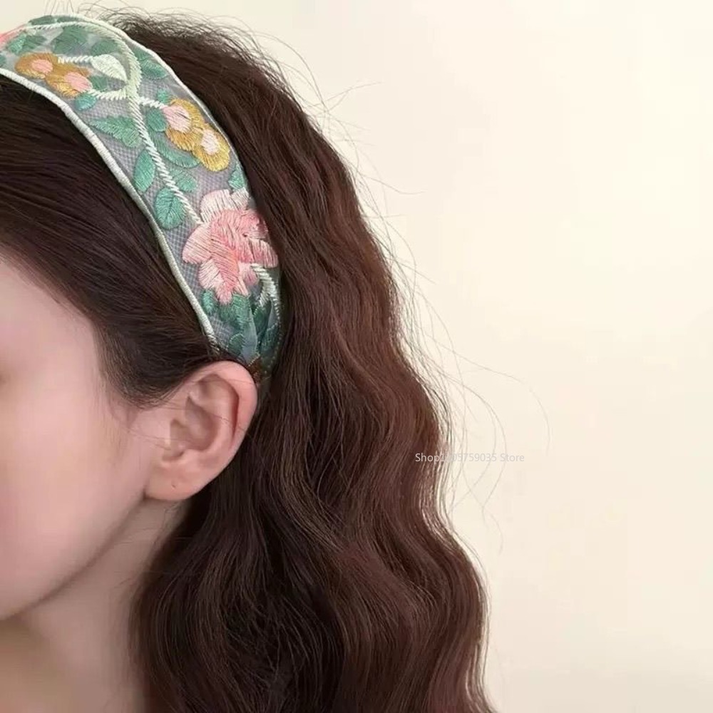 Spring Lace Embroidery Floral  - Embroidery Hoop recension och pris